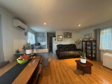 Unit For Sale - VIC - Echuca - 3564 - Permanent Living  (Image 2)