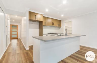 Unit For Sale - NSW - Thurgoona - 2640 - BRAND NEW - BROOKLYN FIELDS ESTATE  (Image 2)