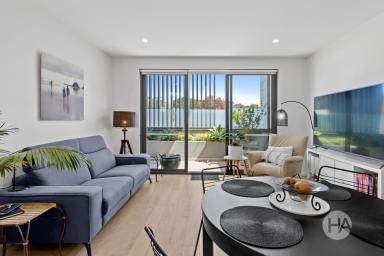 Unit For Sale - VIC - Balnarring - 3926 - By Appointment Only -Sophisticated Coastal Living Steps from Balnarring Village  (Image 2)