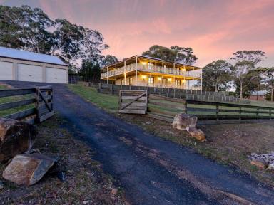 House For Sale - NSW - Kalaru - 2550 - STUNNING HOME WITH VIEWS DOWN THE COAST  (Image 2)