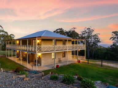 House For Sale - NSW - Kalaru - 2550 - STUNNING HOME WITH VIEWS DOWN THE COAST  (Image 2)