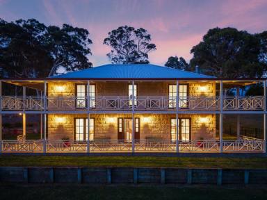 House For Sale - NSW - Kalaru - 2550 - STUNNING HOME WITH VIEWS DOWN THE COAST  (Image 2)