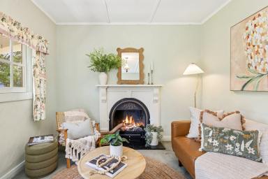 House For Sale - SA - Basket Range - 5138 - Uninterrupted views, peace and endless charm (Image 2)