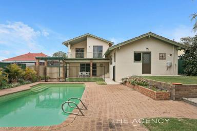 House For Sale - WA - Joondanna - 6060 - A Magnificent Family Home!  (Image 2)