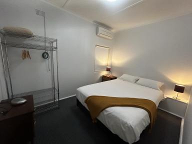 Apartment For Lease - NSW - Grafton - 2460 - '94 FITZROY' - LARGE, FULLY FURNISHED GRAND 3 BEDROOM APARTMENT (Image 2)