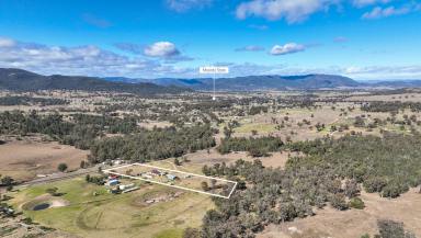 House Auction - NSW - Tamworth - 2340 - AUCTION - GENUINE SALE: PRICE GUIDE + $700 000 (Image 2)