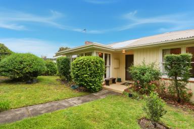 House For Sale - TAS - Claremont - 7011 - Immaculate & Inviting - A True Claremont Gem  (Image 2)