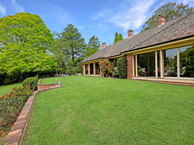 House For Sale - NSW - Moss Vale - 2577 - 1920s Masterpiece on 2 Secluded Parkland Acres  (Image 2)