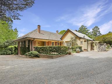 House For Sale - NSW - Moss Vale - 2577 - 1920s Masterpiece on 2 Secluded Parkland Acres (Image 2)
