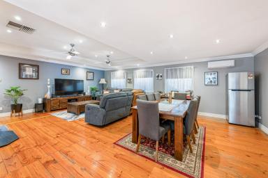 House For Sale - VIC - Mildura - 3500 - CHARMING HOME IN A PRIME LOCATION  (Image 2)