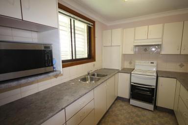 Apartment For Lease - NSW - Grafton - 2460 - AIR CONDITIONED UNIT IN THE HEART OF TOWN  (Image 2)
