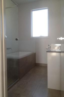 Unit For Lease - VIC - Cranbourne West - 3977 - Modern & Stylish Two-Storey Living  (Image 2)