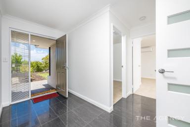 House For Sale - WA - Clarkson - 6030 - Exceptional location exceptional presentation (Image 2)