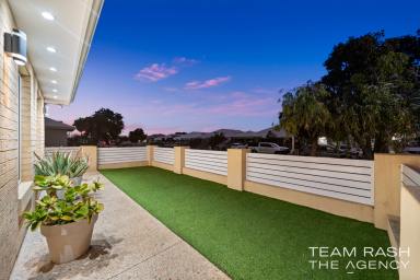 House For Sale - WA - Alkimos - 6038 - A GRAND SLAM WINNER WITH SPACE & STYLE (Image 2)