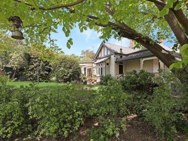 House For Sale - NSW - Moss Vale - 2577 - An 1885 Masterpiece of Southern Highlands Heritage  (Image 2)