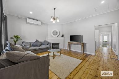 House For Sale - VIC - Stawell - 3380 - Beautifully Renovated Period Home-You Will Be Impressed (Image 2)