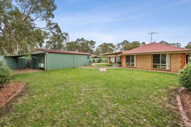 House For Sale - VIC - Strathfieldsaye - 3551 - Classic Family Comfort in the Heart of Strathfieldsaye (Image 2)