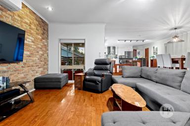 House For Sale - VIC - Somerville - 3912 - Peaceful Courtside Lifestyle in Somerville (Image 2)