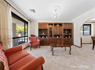 House For Sale - WA - Beaconsfield - 6162 - *** 1st Viewing Sat 15 Nov time TBA ***ABSOLUTELY NO PRIOR VIEWINGS!!! (Image 2)