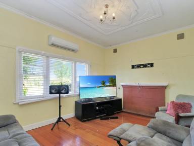 House For Sale - VIC - Bairnsdale - 3875 - CHARACTER HOME ON A PRIME CORNER LOT - ENDLESS POTENTIAL  (Image 2)
