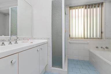 House For Lease - NSW - Raymond Terrace - 2324 - SPACIOUS HOME IN QUIET LOCATION!! (Image 2)