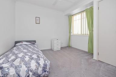 House For Lease - NSW - Raymond Terrace - 2324 - SPACIOUS HOME IN QUIET LOCATION!! (Image 2)