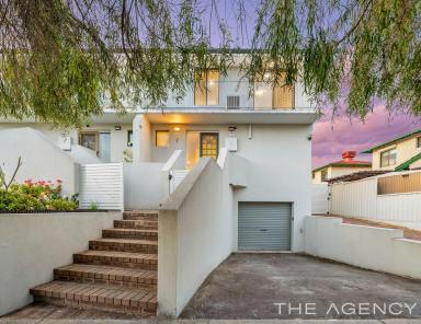 Townhouse For Sale - WA - Victoria Park - 6100 - Street-Front Townhouse with Views  (Image 2)