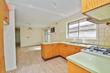 House Auction - VIC - Shepparton - 3630 - Investors - 1st Home Buyers - Renovators - Great Opportunity! (Image 2)