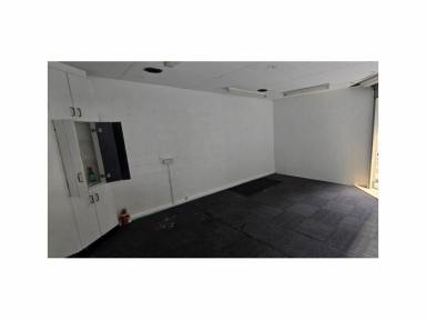 Retail For Lease - NSW - Forster - 2428 - BOUTIQUE, ARCADE PREMISES (Image 2)