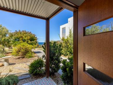 House For Sale - NSW - Tura Beach - 2548 - COASTAL COMFORT AND CONTEMPORARY STYLE  (Image 2)