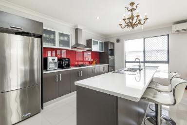 House For Sale - QLD - Edmonton - 4869 - Room to Relax, Entertain, and Enjoy Life in Style  (Image 2)