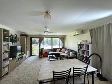 House For Sale - NSW - South Gundagai - 2722 - First Home Buyers & Investors  (Image 2)