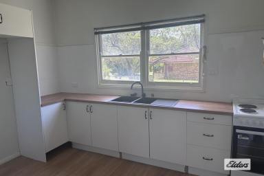 House For Lease - NSW - Taree - 2430 - Rural home in the heart of town - Virtual Tour attached (Image 2)