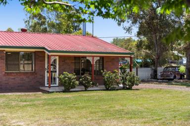 House For Sale - QLD - Cambooya - 4358 - Country Comfort Meets Everyday Convenience  (Image 2)