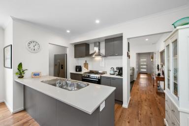 House For Sale - VIC - Strathfieldsaye - 3551 - Stylish Family Home with Impressive Shedding and Secure Caravan Access  (Image 2)