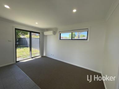 Unit For Lease - NSW - Inverell - 2360 - Cosy, Brand New Unit  (Image 2)