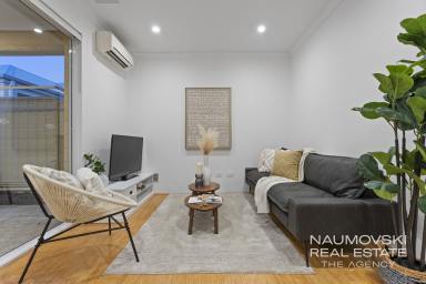 House For Sale - WA - Westminster - 6061 - STYLISH & EFFORTLESS LIVING! (Image 2)