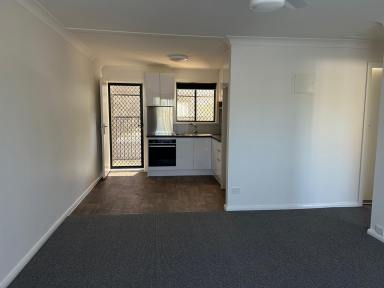 Unit For Lease - NSW - Moree - 2400 - Northside Unit, close to school and park  (Image 2)