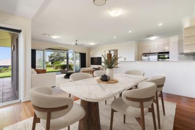 House For Sale - QLD - East Toowoomba - 4350 - Effortless Family Living with Escarpment Views  (Image 2)