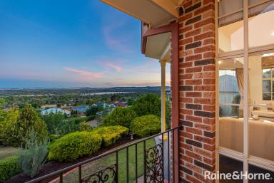 House For Sale - NSW - Kooringal - 2650 - Elevated & Exquisite (Image 2)