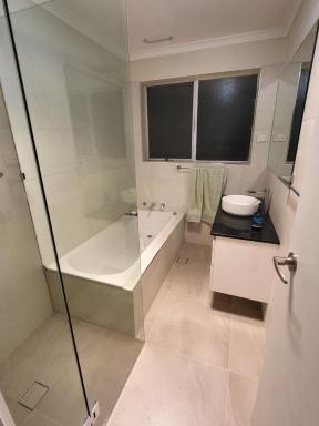 Townhouse For Lease - ACT - Garran - 2605 - Quality Fully renovated dual occupancy close to hospital  (Image 2)