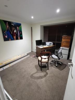 Townhouse For Lease - ACT - Garran - 2605 - Quality Fully renovated dual occupancy close to hospital  (Image 2)