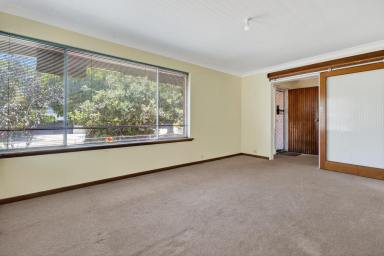House For Sale - WA - Kardinya - 6163 - Where Possibility Meets Position!  (Image 2)