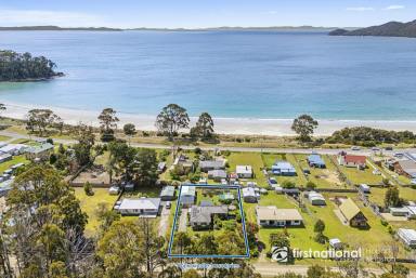 House For Sale - TAS - Adventure Bay - 7150 - Walk to the Beach - Seaside Comfort in Stunning Adventure Bay! (Image 2)