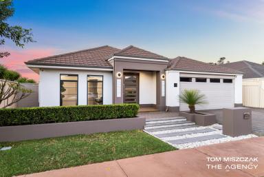 House For Sale - WA - Caversham - 6055 - Simply the Best. Space, Style and Location (Image 2)