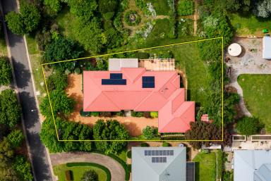 House For Sale - NSW - Crookwell - 2583 - Barry Place Brilliance (Image 2)