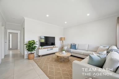 House For Sale - WA - Hammond Park - 6164 - Double Storey Home! Great ooportunity!!  (Image 2)