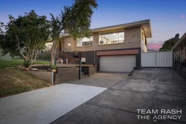 House For Sale - WA - Swan View - 6056 - Modern Family Retreat with Style & Space in Swan View (Image 2)