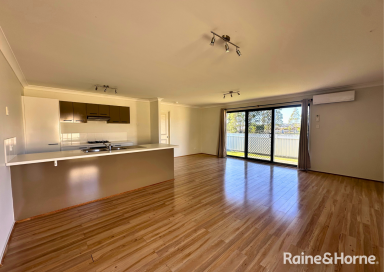 House Leased - NSW - Worrigee - 2540 - Modern Family Home in a Peaceful Location  (Image 2)