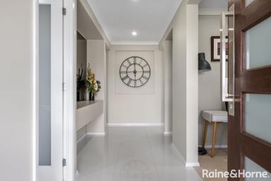 House For Sale - NSW - South Nowra - 2541 - A Stylish Sanctuary Backing Onto Nature  (Image 2)